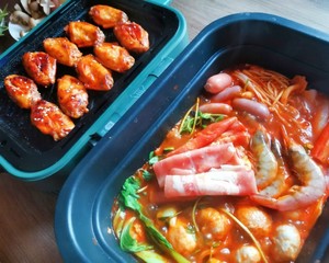 [midea Twin Stove] Korean Porcini Mushroom Soup + Honey Sauce Spicy Roasted Wings recipe