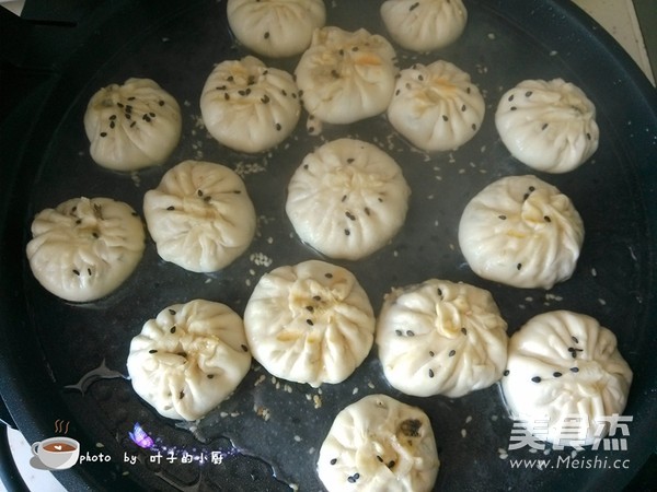 Pan Fried Bun recipe