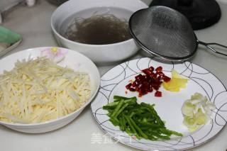 Stir-fried Vermicelli with Potato Shreds recipe
