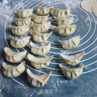 Sweet Potato Pork Dumplings recipe