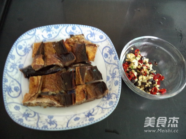 Steamed Dried Fish with Black Bean Sauce recipe