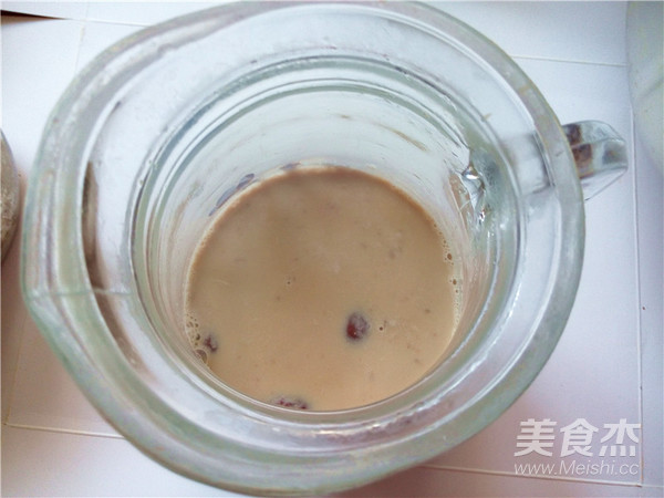 The Best Drink for Nourishing Stomach and Body Warm in Autumn and Winter--ginger Jujube Milk Tea recipe