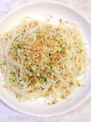 Spicy and Spicy Noodles recipe