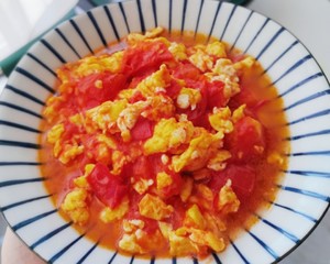 Tomato Scrambled Eggs without Adding A Drop of Water recipe