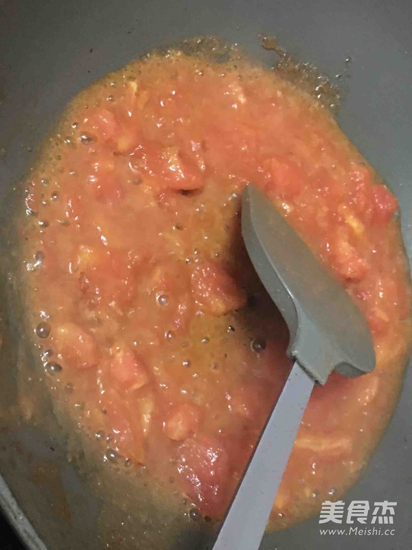 Tomato Black Fish Soup recipe