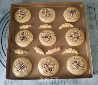 Mulberry and Black Sesame Crisp Bake recipe