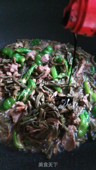 Stir-fried Lean Pork with Pickled Beans recipe