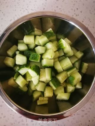 Sauteed Cucumber Diced Pork recipe