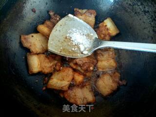 Stewed Pork Belly with Potatoes and Beans recipe