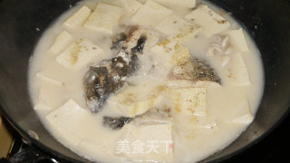 One Fish Two Fish Head Tofu Soup recipe