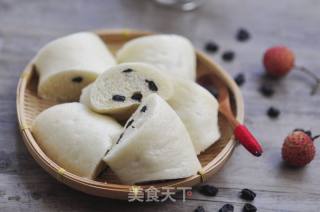 Raisin Bun Rolls recipe