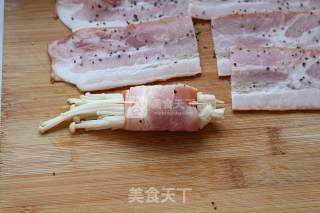 #aca烤明星大赛#——bacon and Enoki Mushroom Roll recipe