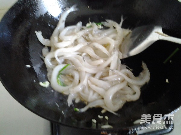 Whitebait with Pickled Cabbage recipe