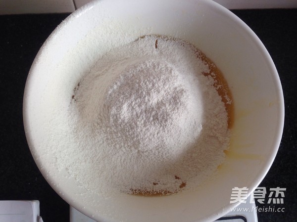 Meringue Puffs recipe
