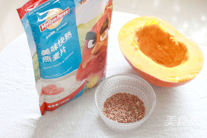 Red Rice Oatmeal Pumpkin Porridge recipe