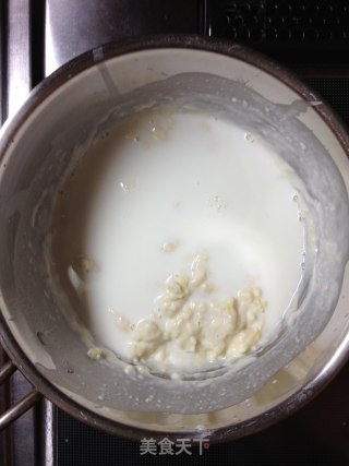 Homemade Creamy White Sauce——the Fragrance of White Snow in Winter [traditional White Creamy Sauce] Reduce The Cream and Taste Fresh recipe