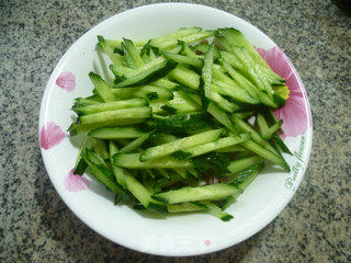 Cucumber Mixed Pig Ears recipe