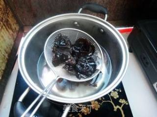 Fungus Mixed with Shredded Pork recipe