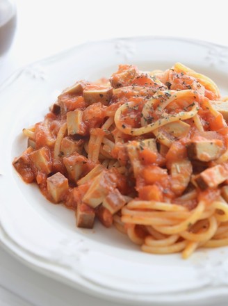 Pasta with Egg and Tomato Sauce