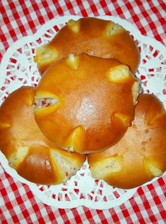 Cranberry Cheese Egg Yolk Bread recipe