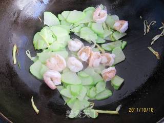 Fried Shrimp Balls with Chayote recipe