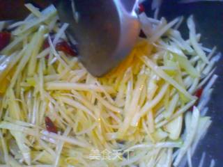 Simple But Memorable Dish-vegetable Fried Potato Shreds recipe