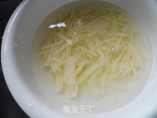 Quickly Mix Vegetables in 5 Minutes————————【mixed Cabbage and Potato Shreds】 recipe