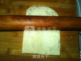 Pomelo Toast Roll recipe