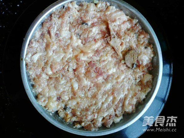 Steamed Meat Cake with Salted Fish recipe