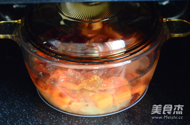 Papaya Peach Gum Tremella Syrup recipe