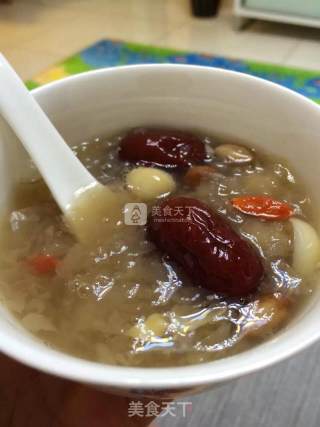 White Fungus Soup recipe