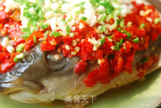 Appetizing, Nourishing, Anti-aging, Fresh, Spicy, and Refreshing Hunan Cuisine Famous Product-chopped Pepper Fish Head recipe