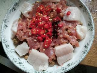 Laba Bean Steamed Pork recipe