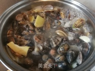 Clam in Oil and Brine recipe