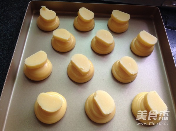Meringue Puffs recipe