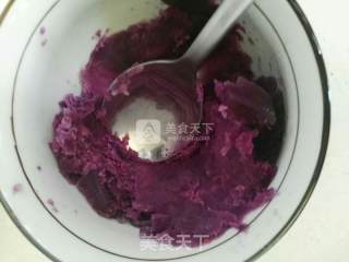 #aca烤明星大赛# Purple Sweet Potato Yam Mango Tea Towel Twist recipe