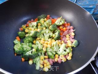 #四节baking Contest 和是爱吃节#fruit and Vegetable Bread Pizza recipe