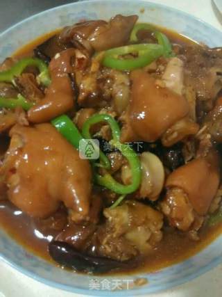 Delicious and Gourmet---lao Gan Ma Roasted Pork Knuckles recipe