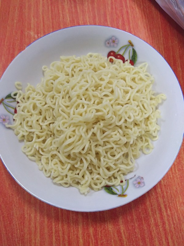 Red Prosperous Fire Fried Noodles#lunch recipe