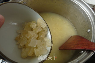 Prune, Millet and Tremella Congee recipe