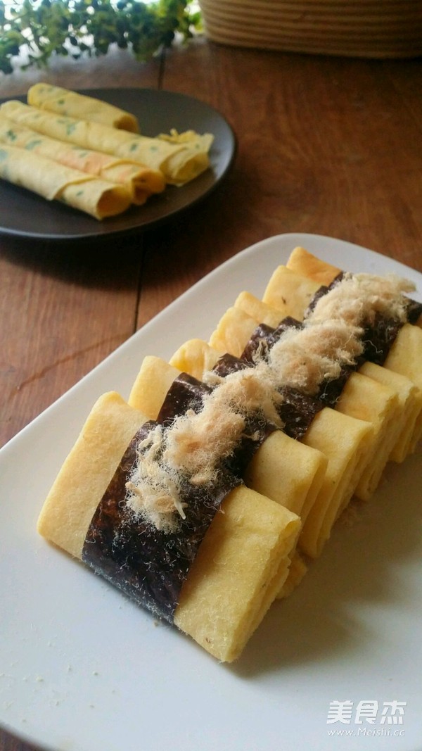 Phoenix Roll with Pork Floss and Seaweed recipe