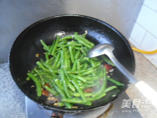 Stir-fried String Beans with Minced Meat recipe