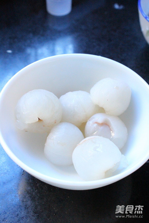 Mung Bean and Lychee Congee recipe