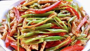 [creative Little Chef] Home-cooked Dish, Stir-fried Shredded Pork with Spinach Stalks-crisp and Refreshing, this is A Delicious Meal. recipe