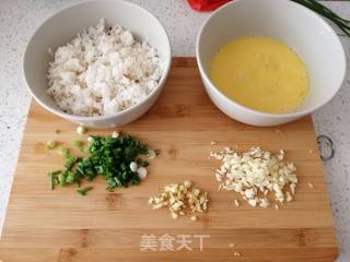 Improvised Garlic Egg Fried Rice recipe