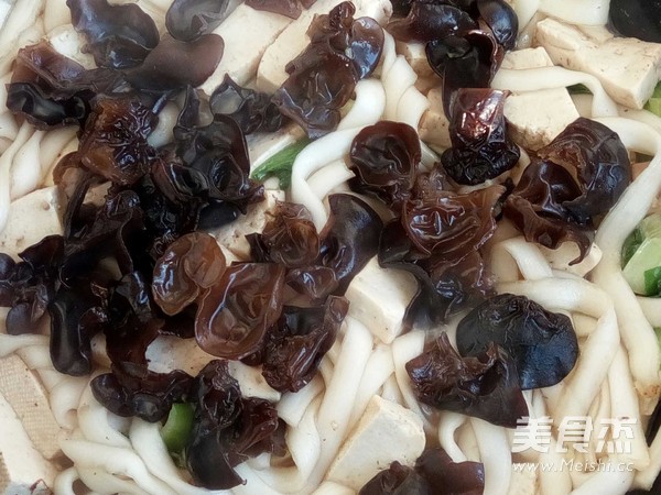 Tofu Noodles, Rapeseed Mushroom Stew recipe
