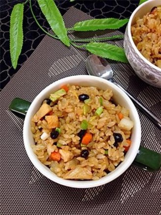 Fried Rice with Tempeh and Seasonal Vegetables