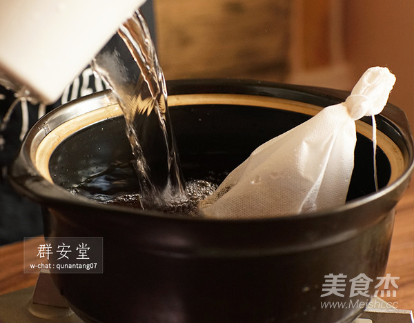 Old Beijing Sour Plum Soup Cool for A Summer recipe