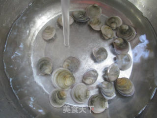 Steamed Round Clams recipe