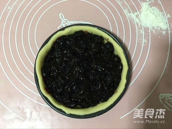 Sweet Mulberry Pie recipe